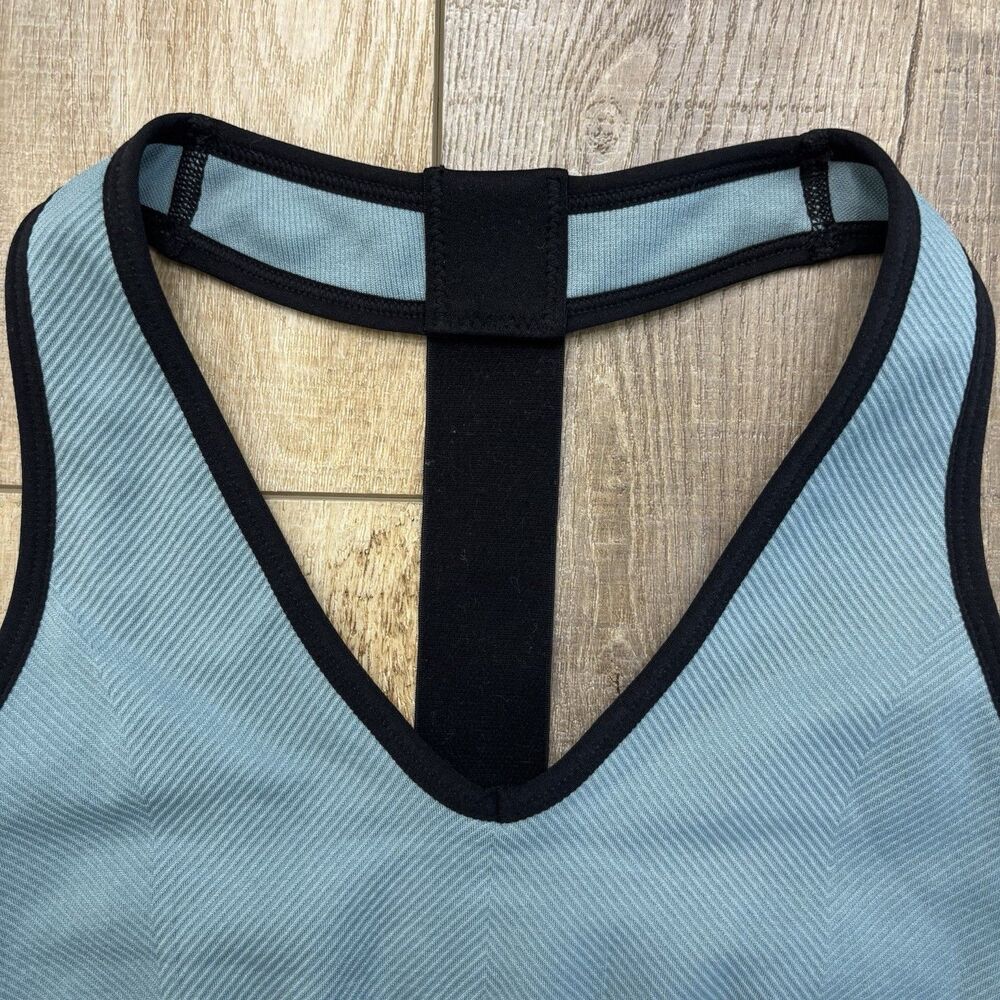 New Balance Sports Bra Blue Black Racerback Medium Impact Athletic Top Size M - Picture 3 of 9